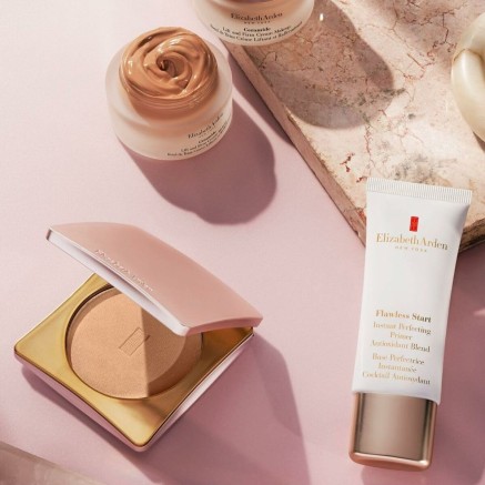 Compact Powders Elizabeth Arden SKINCARING POWDER Medium 10 g 2