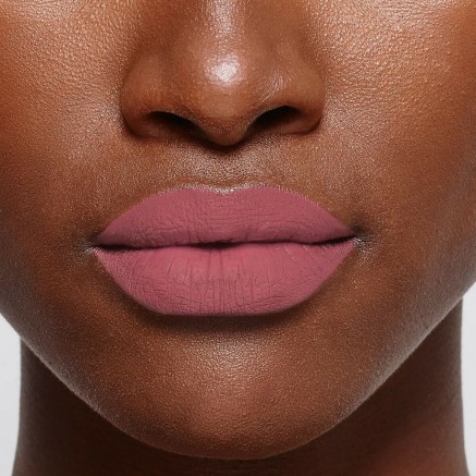 Pintalabios L'Oreal Make Up Color Riche 482-le mauve indomptable Mate 2