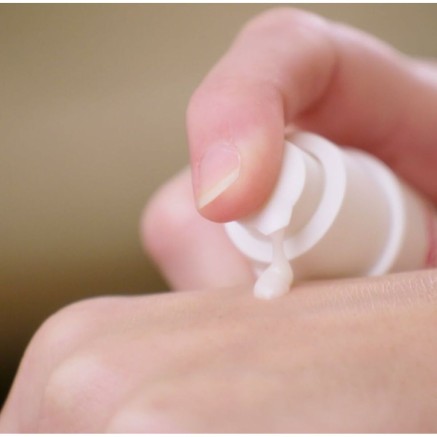 Anti-Brown Spot Serum Topicrem Before Booster 2