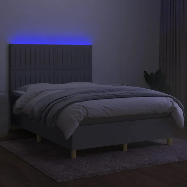 Sommier à lattes de lit et matelas et LED Gris clair 140x190 cm