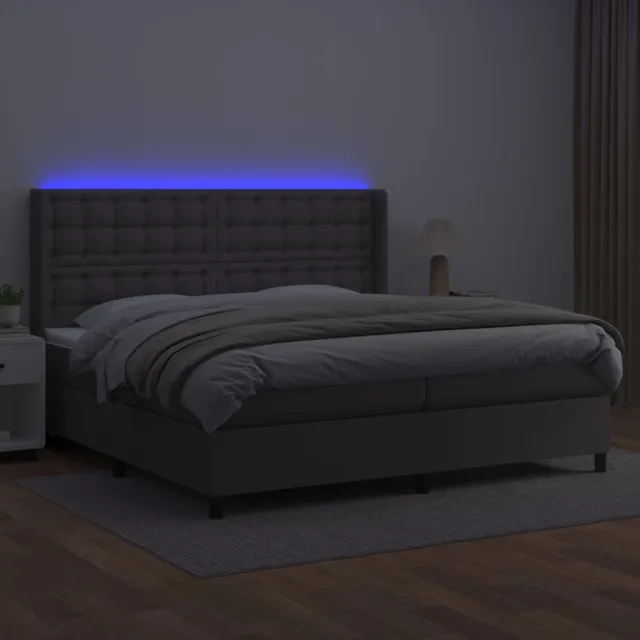 Sommier à lattes de lit matelas LED Gris 200x200 cm Similicuir