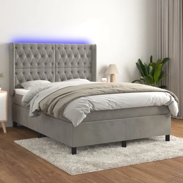 Sommier à lattes de lit matelas et LED Gris clair 140x200 cm