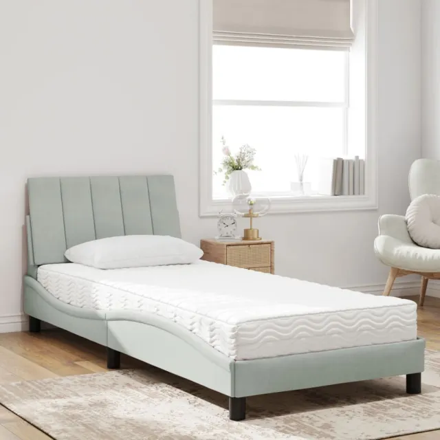 Lit avec matelas Hanko gris clair 80x200 cm velours