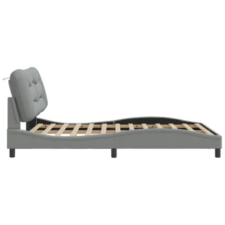 Cadre de lit avec LED sans matelas Hvar gris clair 140x200 cm tissu