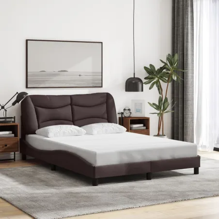 Cadre de lit avec LED sans matelas Hvar marron foncé 140x200cm tissu