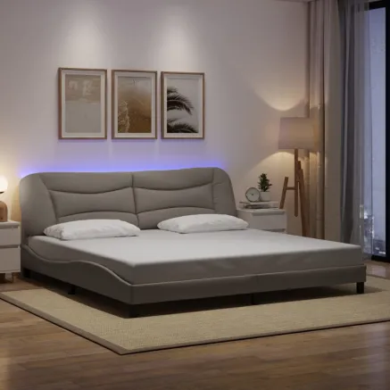 Cadre de lit avec LED sans matelas Hvar taupe 200x200 cm tissu