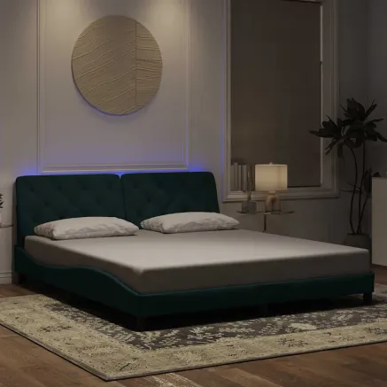 Cadre de lit avec LED sans matelas vert foncé 180x200 cm velours