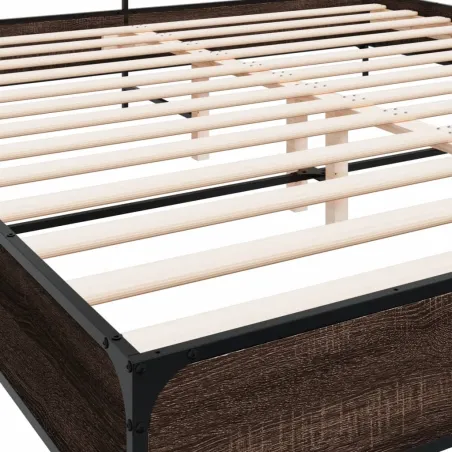 Cadre de lit sans matelas chêne marron 200x200 cm