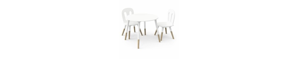 Juegos de mesa y sillas